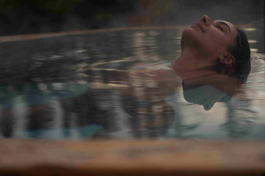 Ōpuke Thermal Pools: Adults-Only Entry with Swim Up Bar - Getting Oriented at Ōpuke: Voucher, Robe, and a Calm Start
