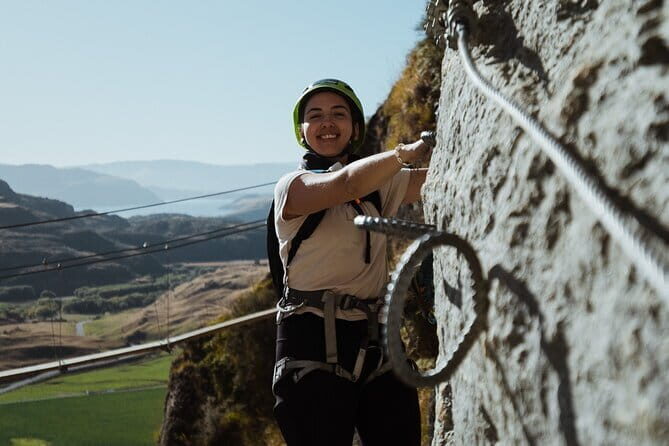 Overnight Experience Tour on Kapiti Island - Meals and Accommodation: En Suites, Cabins, or Luxury Tents