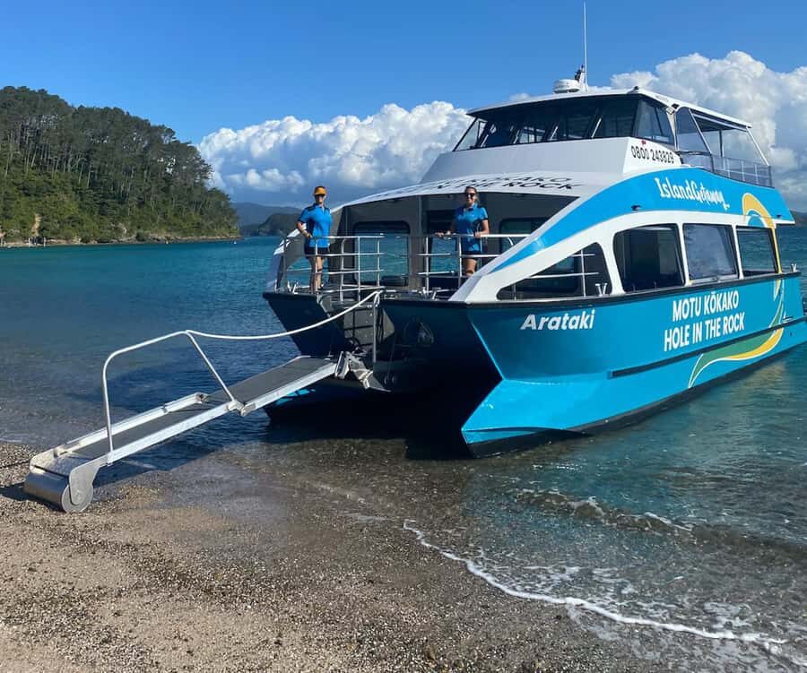Paihia/Russell: Hole in the Rock Cruise with 2 Island Stops - Hole in the Rock: Why Motukokako Is the Main Event