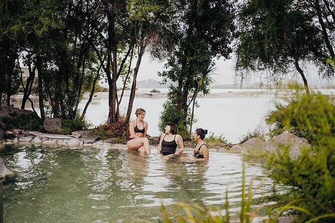 Polynesian Spa Rotorua: Deluxe Lake Spa Hot Spring Bathing - Priest Spring acidic pool: the muscle-ache stop