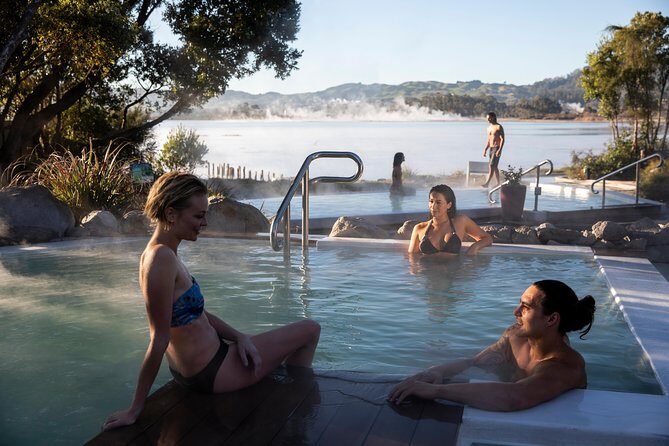 Polynesian Spa Rotorua: Pavilion (12+ yrs) Hot Pool Bathing - How Long Should You Soak in Rotorua?