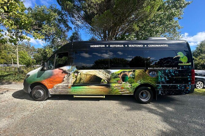 Premium Hobbiton Small Group Day Tour from Auckland - Comfort and timing: what to wear, bring, and expect