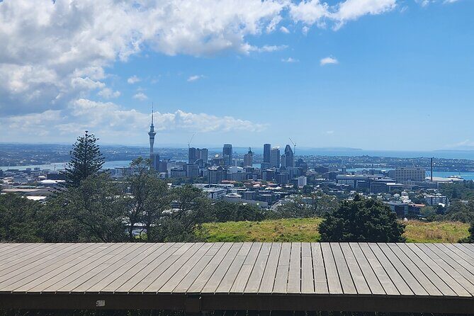 Private Auckland best Spots + Piha beach and rainforest day Tour - Michael Joseph Savage Memorial Park: a thoughtful pause in the middle of it all