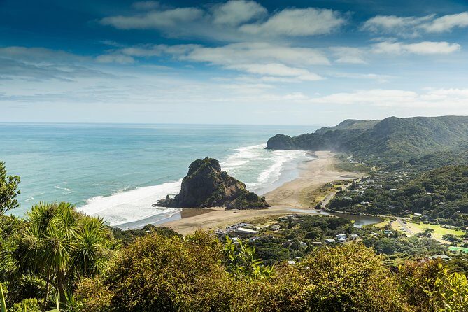 Private Auckland Luxury Tour - Tamaki Drive, Mission Bay, and the Harbour Bridge: Auckland classics, well paced