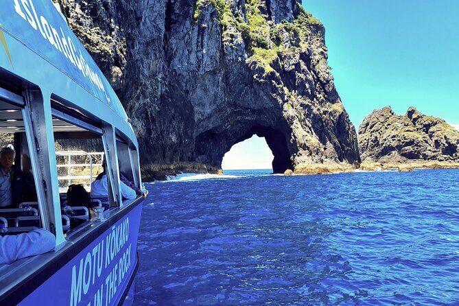 Private Charter: Hole in the Rock Cruise with Island Stopovers - Urupukapuka Island and Otehei Bay: remote-feeling time for swimming and snorkelling