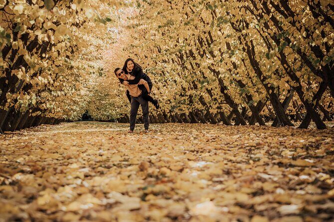 Private Couples Photo Shoot in Queenstown - Photo delivery: 80+ high-resolution images you can actually use