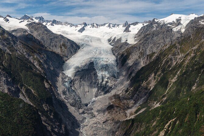 Private Flight - 2 Glaciers - Snow Landing - Franz Josef - 35mins - The 10-minute snow landing: what it gives you (and how to get the most from it)