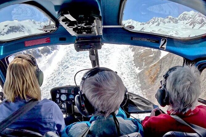 Private Flight: 3 Glaciers with Snow Landing - 45mins - Booking Notes: Where to Meet and What You’ll Receive