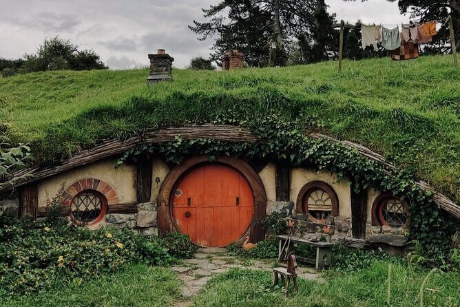 Private Hobbiton Movie Set and Rotorua Day Trip from Auckland - Private Auckland to Rotorua: why this day feels worth the long drive