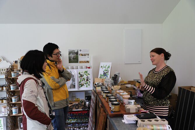 Private Martinborough Foodie Delights Tour from Wellington - Greytown Honey: the hive experience that steals the show