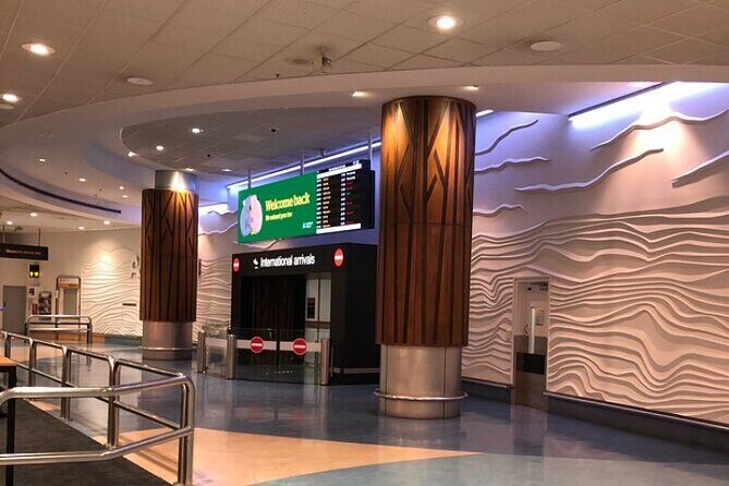 Private One-Way Transfer: Auckland Airport to Auckland City Hotel - Flight Monitoring and 24/7 Availability for Delayed Arrivals