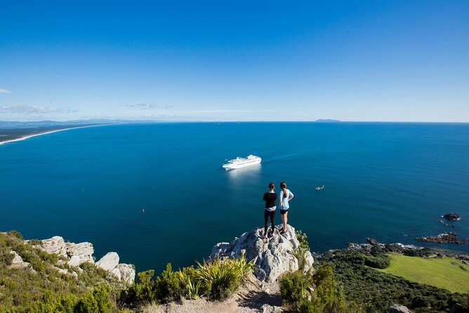 Private Rotorua Tour from Tauranga (Max 11) - Te Puke, kiwifruit scale, and why this region is more than a name