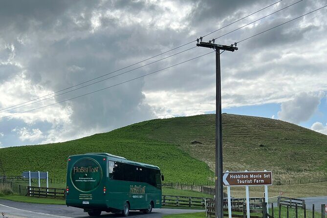 Private Round Trip Transport To Hobbiton From Auckland - While You’re at Hobbiton: Time for Shire Rest and Shopping