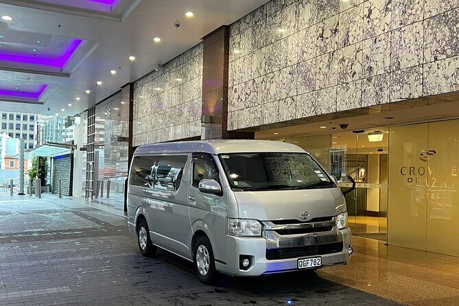 Private Transfer From Cruise Ship To Auckland Airport - Cruise-Port Meet-and-Greet at Princess Wharf and Queens Wharf