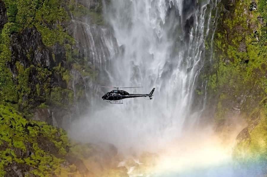 Queenstown: 2.5 Hour Flight to Fiordland's Iconic Locations - The Queenstown Flight Path: Ben Lomond, Glenorchy, and Lake Erskine