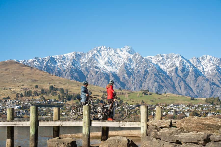 Queenstown: E-bike Hire on the Queenstown Trail - The Bikes: Why the Merida E-Big Choice Helps Your Day