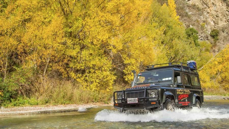 Queenstown: Full-Day 4WD Lord of Rings Tour with Lunch - Paradise walk time in Mount Aspiring National Park