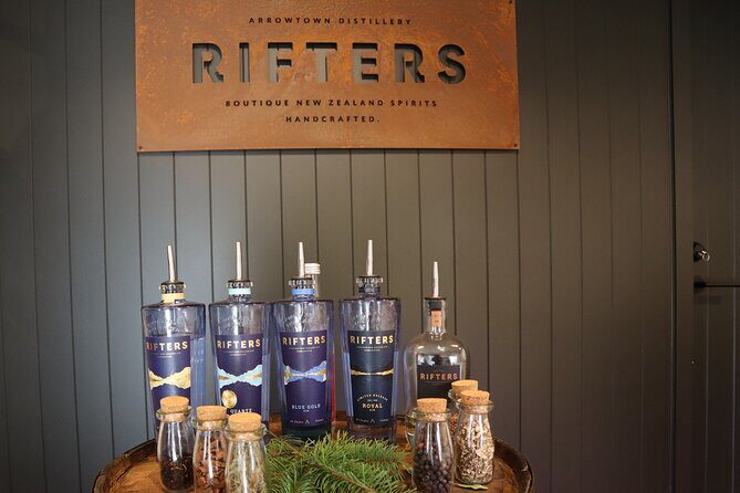 Queenstown Gin, Wine & Beer Tour | Adults Only - Your guide can make or break it: Emma and Lee’s local touch