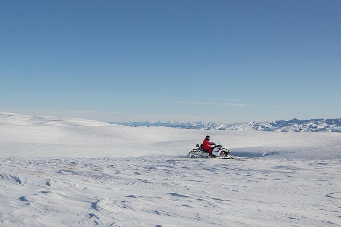 Queenstown Heli-Snowmobiling Adventure - Why this Queenstown heli-snowmobiling tour feels different