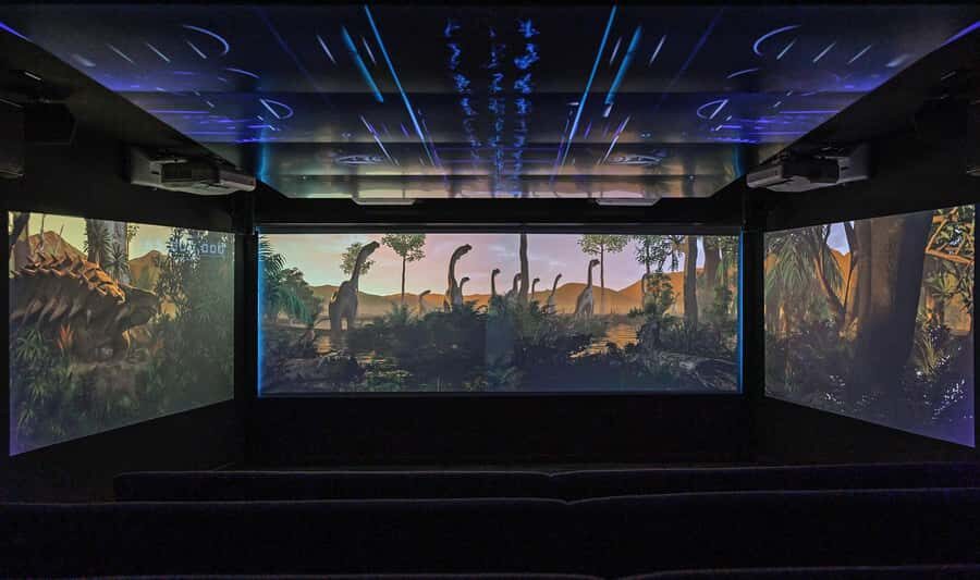 Queenstown: Hidden Underwater Theatre Experience - Entering the Time Tripper experience under Lake Wakatipu