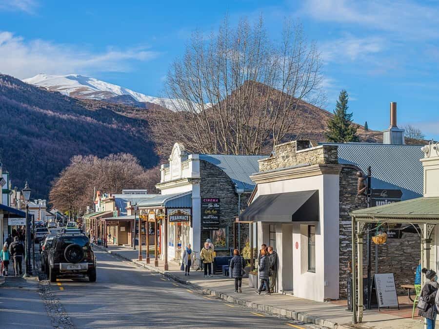 Queenstown: Highlights Tour with Wine Tasting - The Kawarau River Stop: Views That Set the Tone