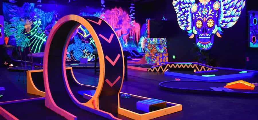 Queenstown: Indoor Putt 'n' Glow Mini Golf - Key things to know before you go