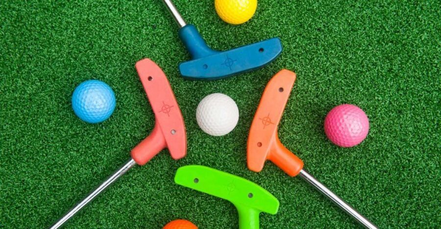 Queenstown: Indoor Putt 'n' Glow Mini Golf - How the interactive obstacles let you control the difficulty