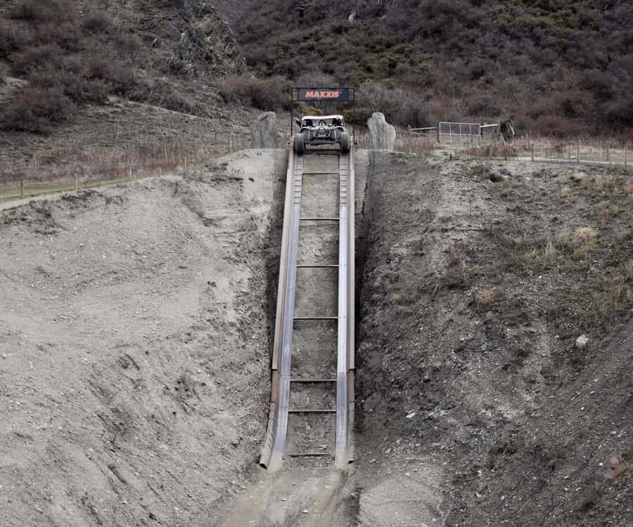 Queenstown: Jet Sprint Boat, Ultimate Off-Roader & Shooting - Ultimate Off-Roader: Cliff Drops, Rock Climbing, and Drifting