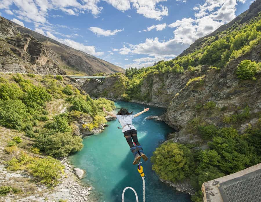Queenstown: Kawarau Bridge Bungy - World's First Bungy! - Key things to know before you jump