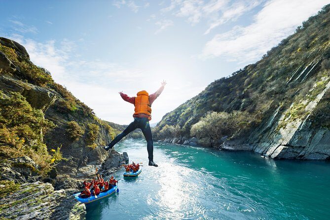 Queenstown Kawarau River Rafting and Jet Boat - Lake Wakatipu Jet Boat: Speed, Spins, and What the Ride Feels Like