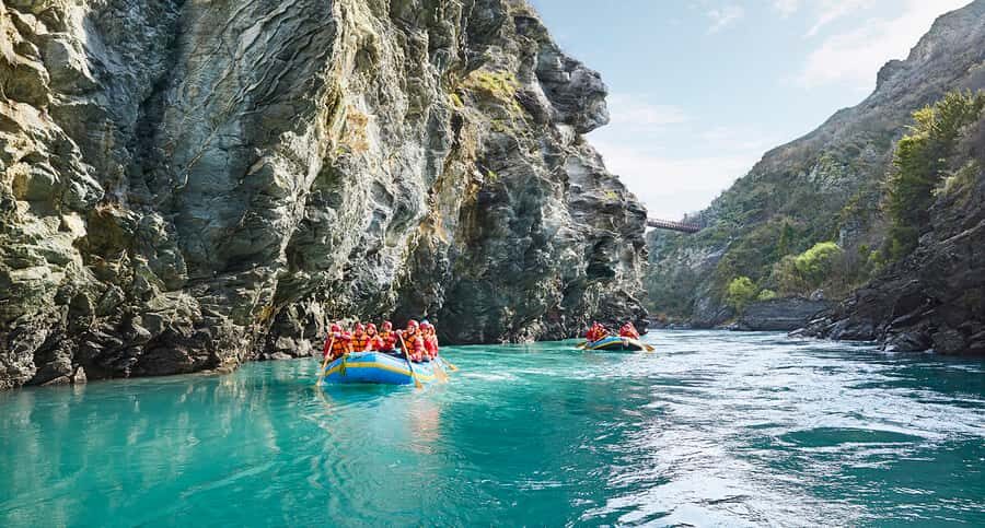 Queenstown: Kawarau River Rafting and Jet Boat Ride - Kawarau River Rafting: Lord of the Rings vibes, with real rapids