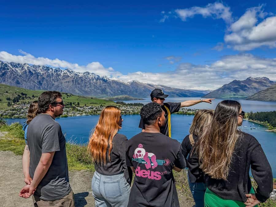 Queenstown: Lord of the Rings Locations Half-Day Tour - Arrowtown: gold-rush vibes plus real time to wander