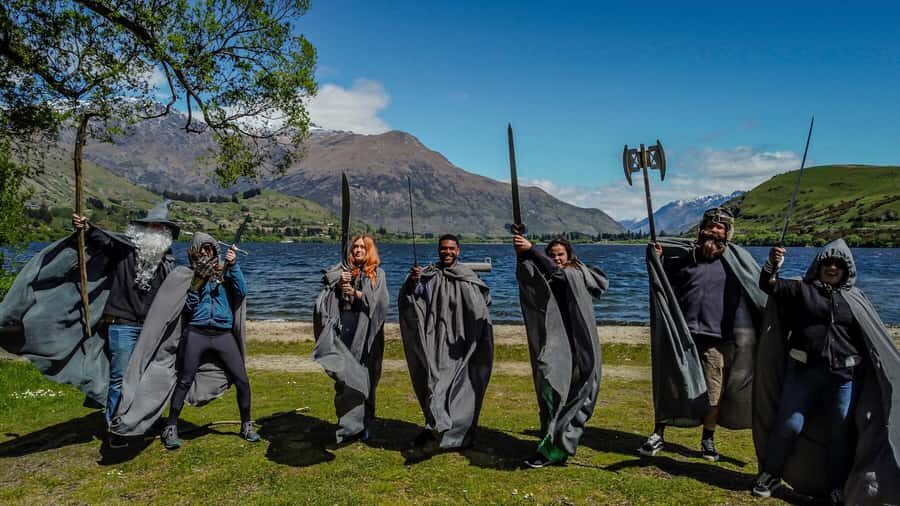 Queenstown: Lord of the Rings Locations Half-Day Tour - Meeting at Camp Street and settling into the van ride