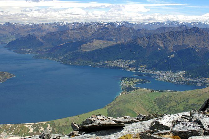 Queenstown Memories Helicopter Flight - Before you go: check-in at Queenstown Airport and what to bring