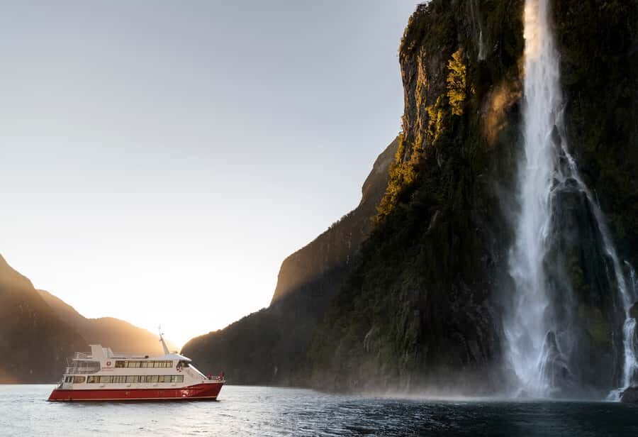 Queenstown: Milford Sound Flight and Cruise - Key highlights worth getting excited about