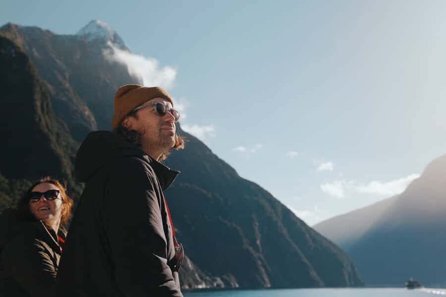 Queenstown: Milford Sound Flight and Cruise - What to bring and how to dress (so the trip feels fun)