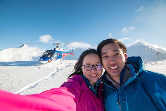 Queenstown: Pilot's Choice Helicopter Flight with alpine landing - Lake Wakatipu to the Southern Alps: what you actually see from the air