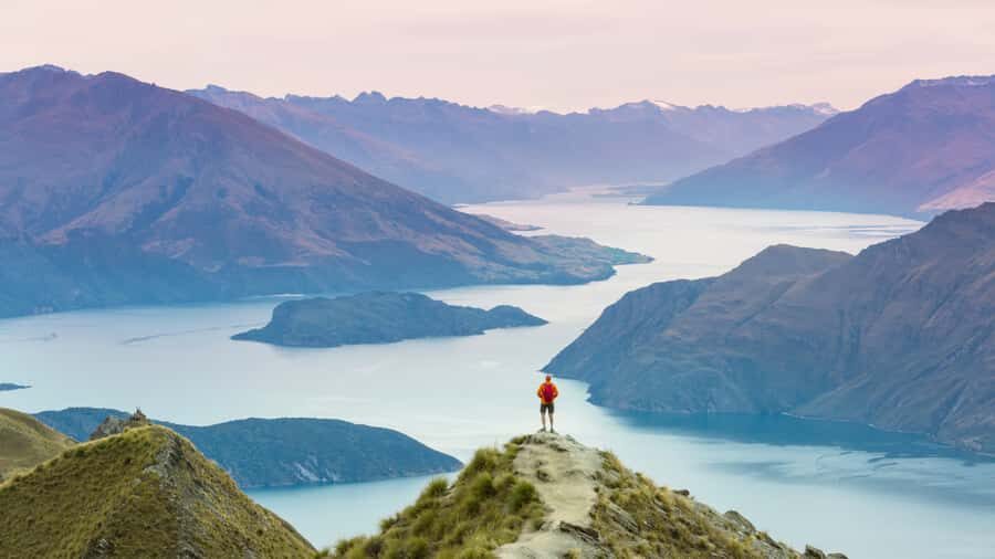 Queenstown: Private Day Trip to Wanaka, Arrowtown & More - Wanaka town and Lake Dunstan: where the day slows down