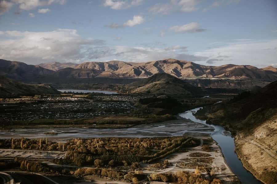 Queenstown: Remarakbles Helicopter Tour with Alpine Landing - Queenstown from the sky: why this flight works