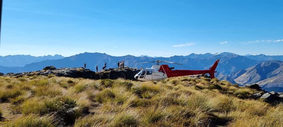 Queenstown: Scenic Alpine Heli-Flight - Up in the air: Skippers Canyon, Queenstown, and the Whakatīpū Basin