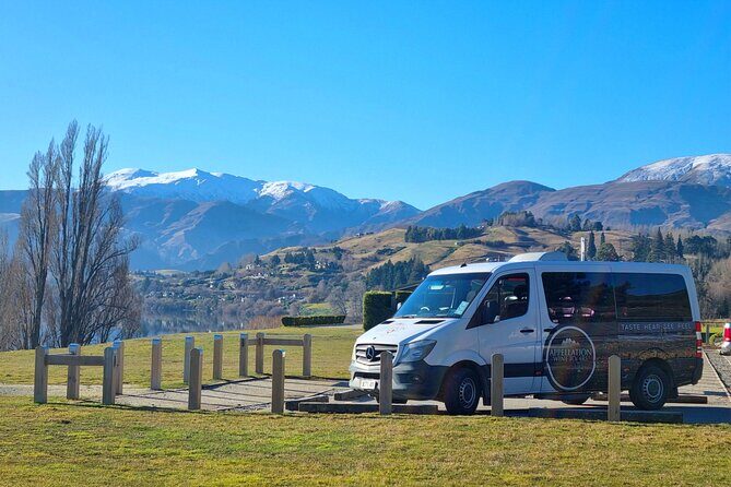 Queenstown Sightseeing Tour: Highlights of Queenstown - Gibbston Valley Winery: Wine (or Tea/Coffee) and a Cheesery Chance (Stop 3)