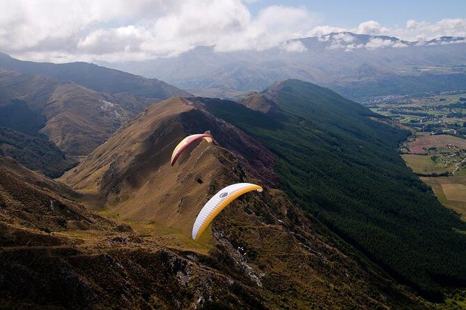 Queenstown Tandem Paragliding from Coronet Peak - In the Air: Views, Comfort, and the Pilot’s Role