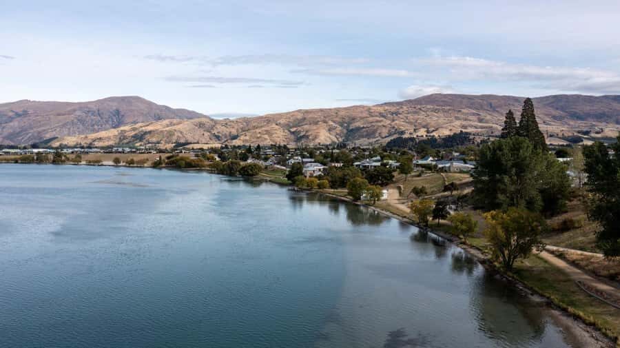 Queenstown to Dunedin Incl Taieri Gorge Train (One-Way) - Pukerangi safety briefing: the 5-minute handoff to rail magic