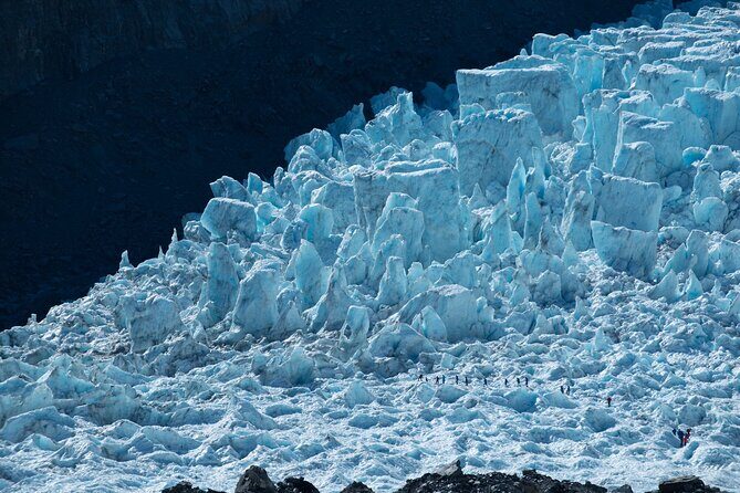 Queenstown to Franz Josef via Wanaka Small Group Day Tour (1-Way) - Blue Pools Track: where your hiking time actually matters