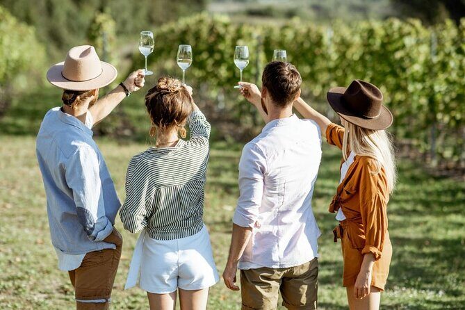 Queenstown Wine Tour - Gibbston Valley Cave | Kinross | Amisfield - Lunch at Kinross: plan extra budget, pick your vibe