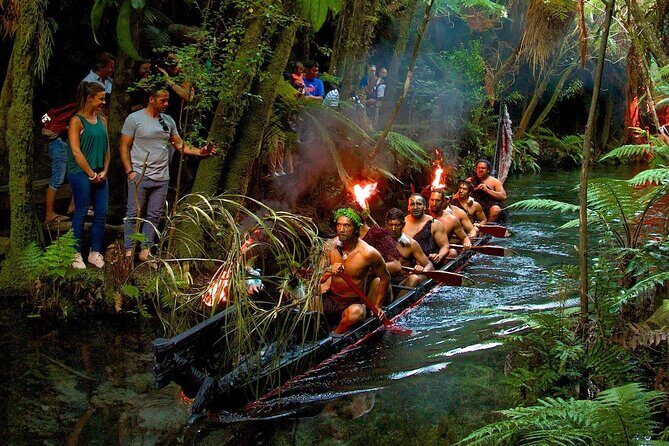 Rotorua Cultural & Geothermal Small Group Tour From Auckland - Warrior canoe and haka: why the performances feel more powerful in person