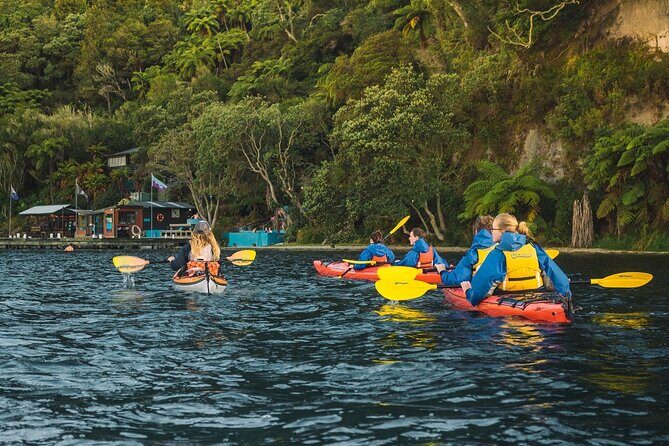 Rotorua: Daytime Scenic Lake Rotoiti Kayak Tour - Meet at Otaramarae Boat Launch and get sorted quickly