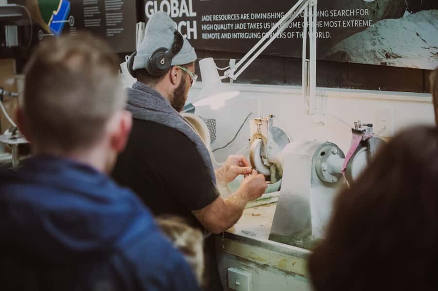 Rotorua: Jade Carving Experience at a Local Studio - Rotorua Jade Carving at Mountain Jade: what this experience is really like