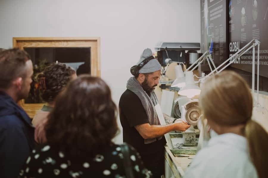 Rotorua: Jade Carving Experience at a Local Studio - Where the tour starts on Fenton Street and what to do when you arrive