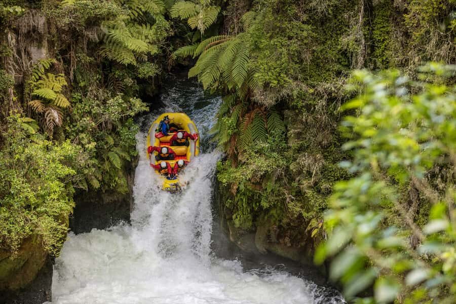 Rotorua: Kaituna Rafting & Mt. Tarawera Guided Hike Combo - Safety style you can feel: guides, briefings, and real equipment